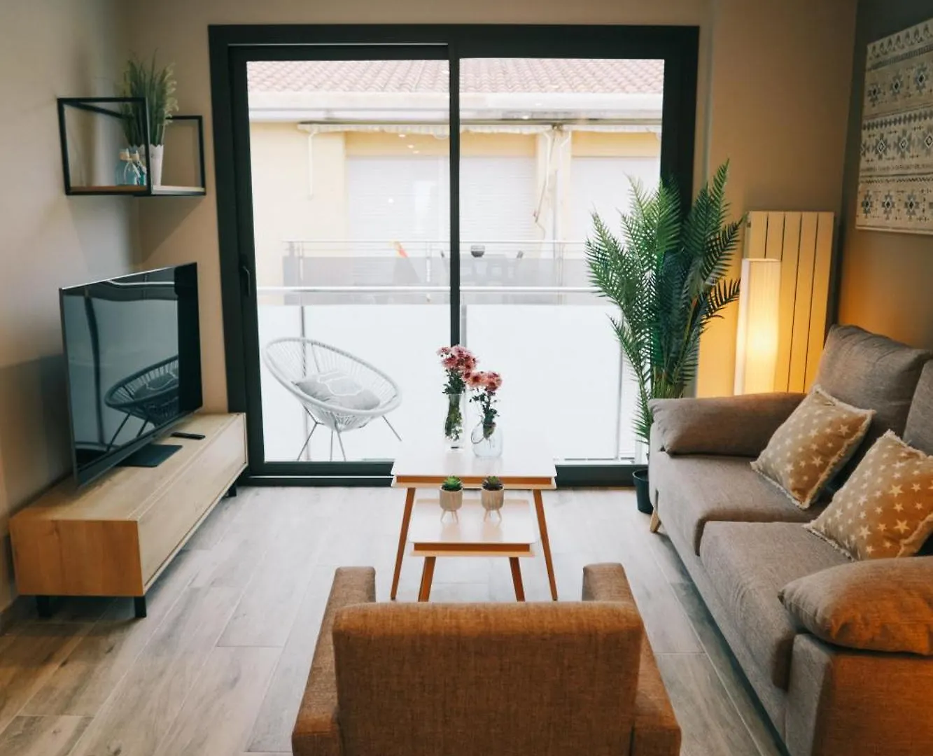 Rce Apartments Calella, Brand New Next To The Beach.