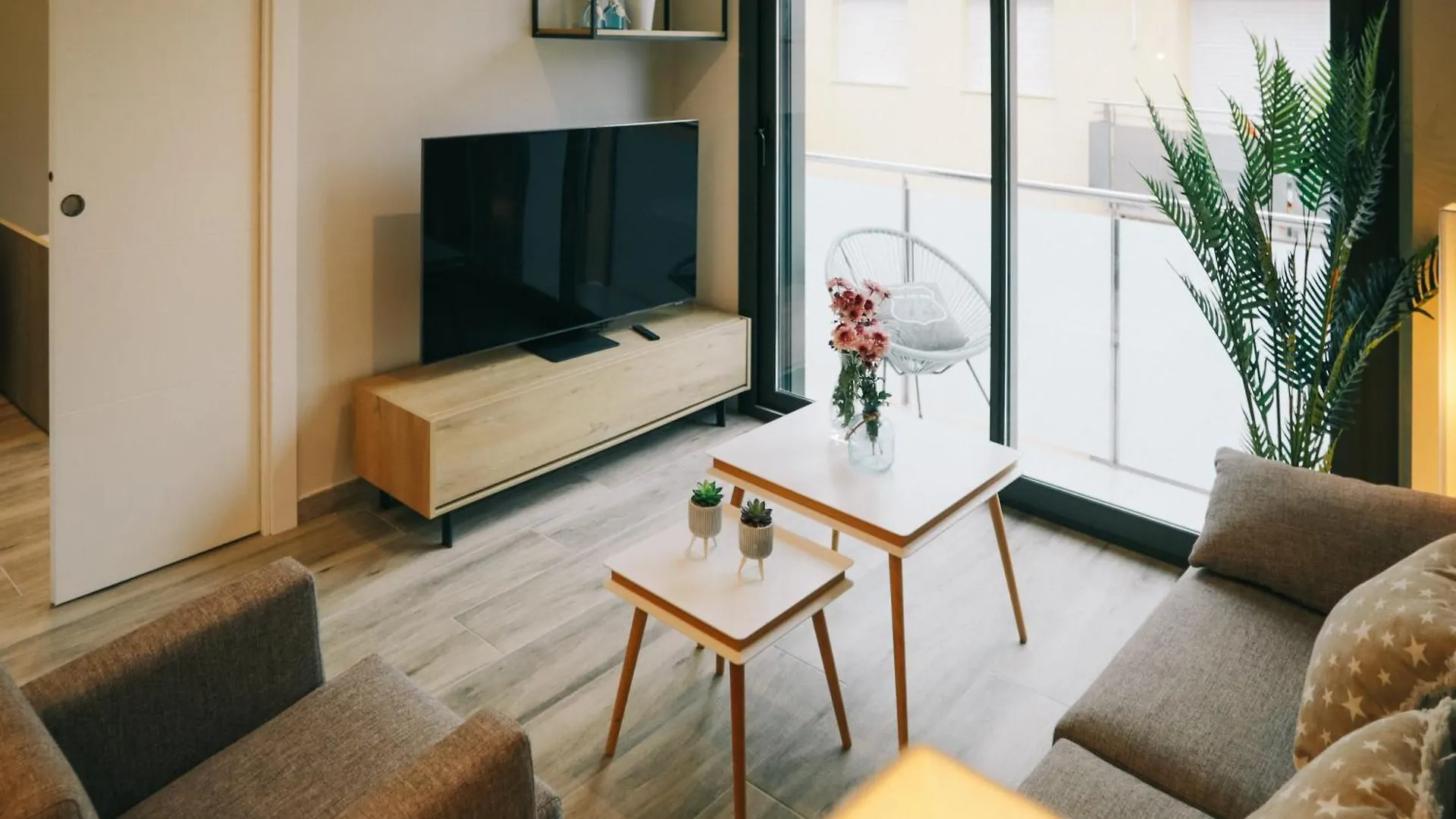 Rce Apartments Calella, Brand New Next To The Beach.