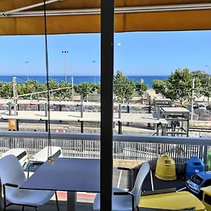 Apartamento Luxury Accommodation, Next To & Train Station, Calella